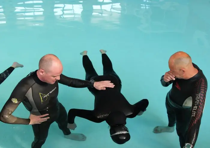 Apnée en piscine – Club ORCA Apnée en piscine – Club ORCA